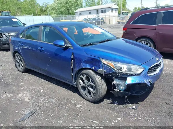 3KPF24AD0KE086787 2019 KIA FORTE - Image 1