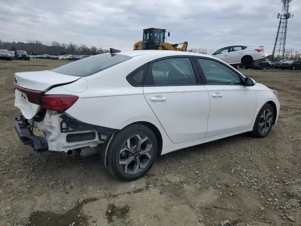 2019 KIA FORTE COPART lot 41403005 auction photo 3