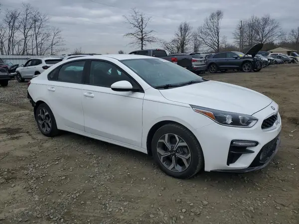 2019 KIA FORTE COPART lot 41403005 auction photo 4