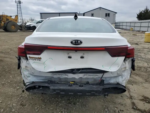 2019 KIA FORTE COPART lot 41403005 auction photo 6