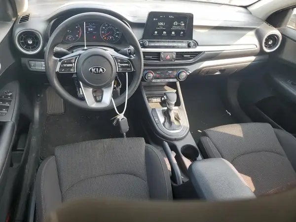 3KPF24AD0KE089270 2019 KIA FORTE - Image 8