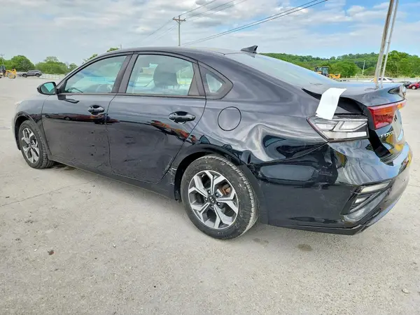 3KPF24AD0KE093870 2019 KIA FORTE - Image 2