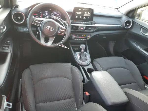3KPF24AD0KE099118 2019 KIA FORTE - Image 8