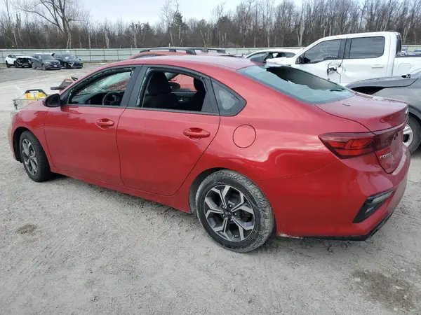 3KPF24AD0KE099488 2019 KIA FORTE - Image 2