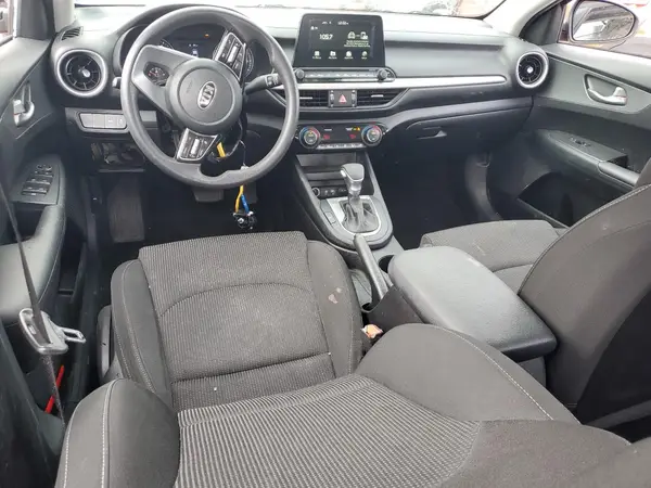 3KPF24AD0KE099488 2019 KIA FORTE - Image 8