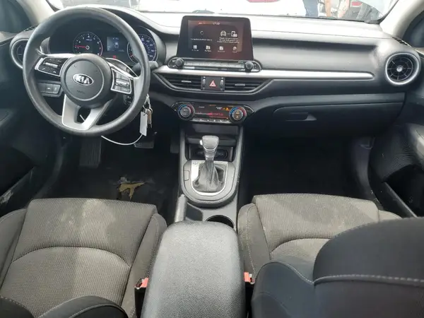 3KPF24AD0KE099877 2019 KIA FORTE - Image 8