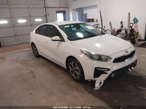 3KPF24AD0KE101093 2019 KIA FORTE - Image 1