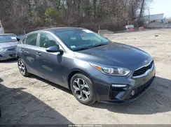 3KPF24AD0KE102969 2019 KIA FORTE