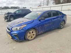 3KPF24AD0KE103667 2019 KIA FORTE