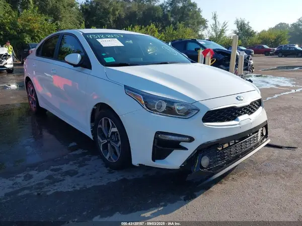 3KPF24AD0KE105354 2019 KIA FORTE - Image 1