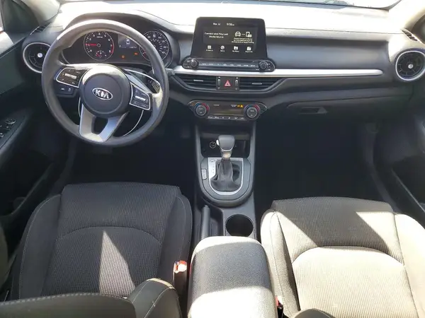 3KPF24AD0KE109808 2019 KIA FORTE - Image 8