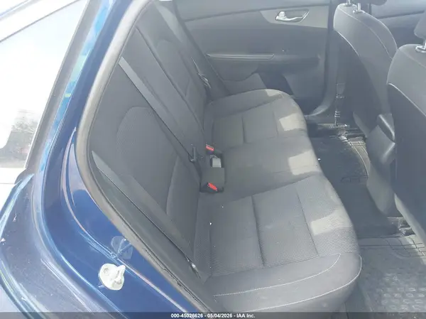 3KPF24AD0KE113244 2019 KIA FORTE - Image 8
