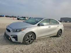 3KPF24AD0KE115558 2019 KIA FORTE
