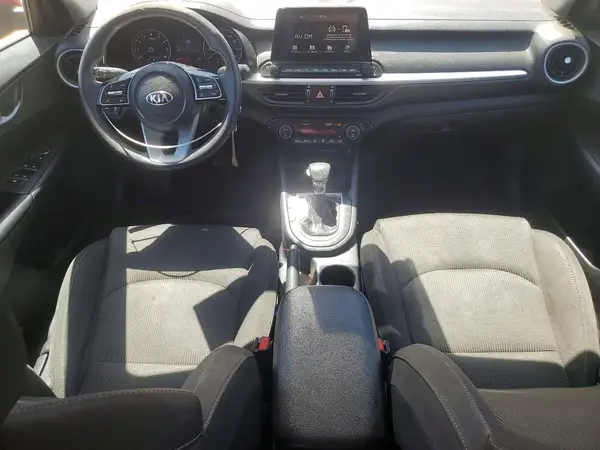 3KPF24AD0KE115771 2019 KIA FORTE - Image 8