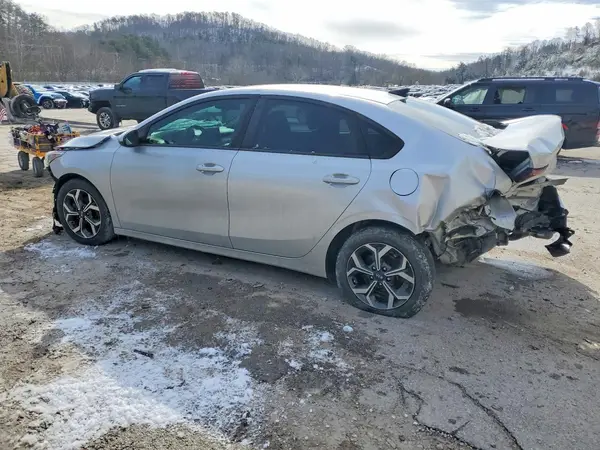 3KPF24AD0KE116564 2019 KIA FORTE - Image 2
