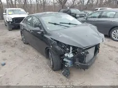 3KPF24AD0KE118301 2019 KIA FORTE