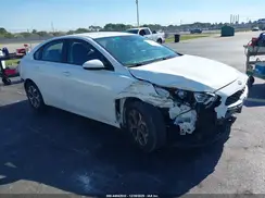 3KPF24AD0KE120646 2019 KIA FORTE