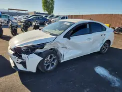 3KPF24AD0KE121098 2019 KIA FORTE