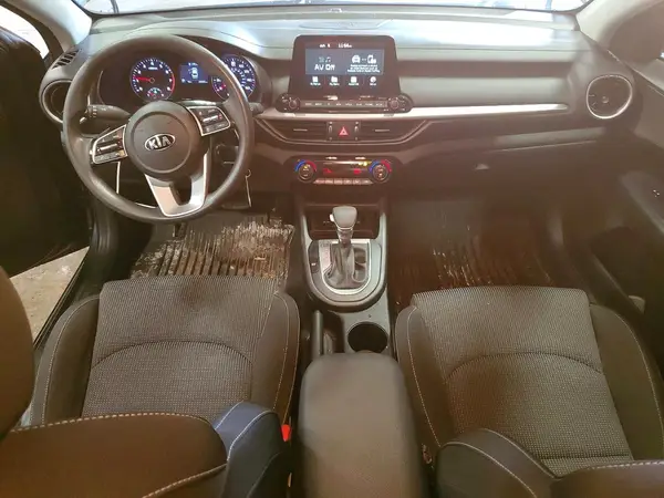 3KPF24AD0KE122302 2019 KIA FORTE - Image 8