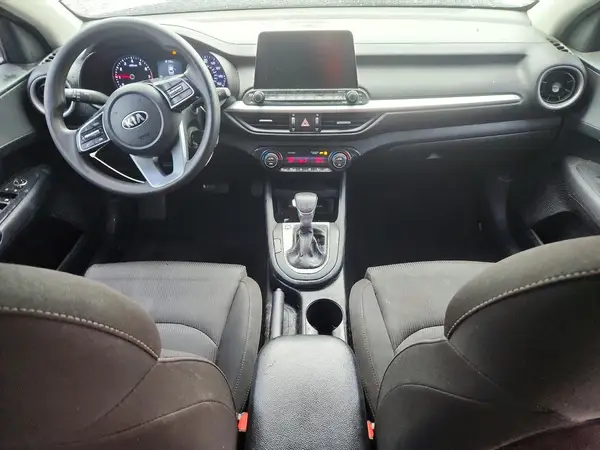 3KPF24AD0KE122512 2019 KIA FORTE - Image 8