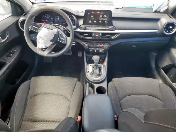 3KPF24AD0KE122879 2019 KIA FORTE - Image 8