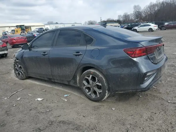 3KPF24AD0KE122929 2019 KIA FORTE - Image 2