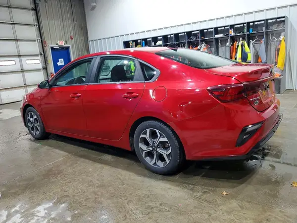 3KPF24AD0KE124390 2019 KIA FORTE - Image 2