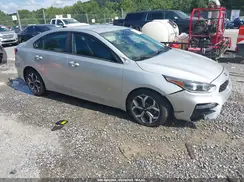 3KPF24AD0KE125331 2019 KIA FORTE