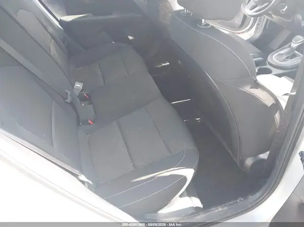 3KPF24AD0KE125331 2019 KIA FORTE - Image 8