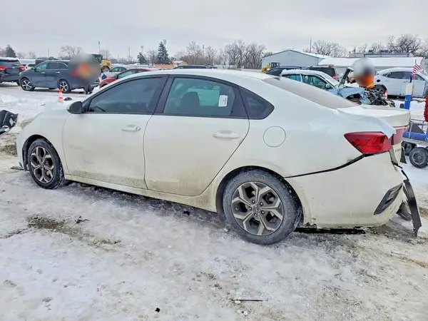 3KPF24AD0KE125541 2019 KIA FORTE - Image 2
