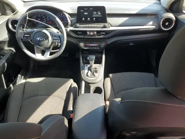 3KPF24AD0KE126401 2019 KIA FORTE - Image 8