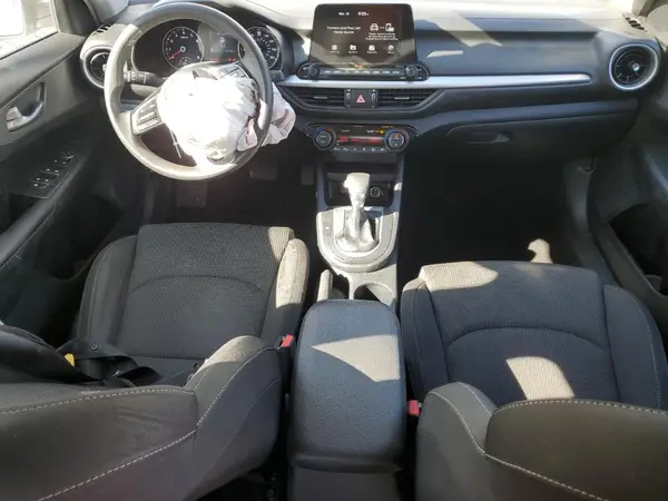 3KPF24AD0KE127127 2019 KIA FORTE - Image 8