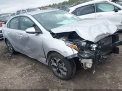 3KPF24AD0KE128438 2019 KIA FORTE