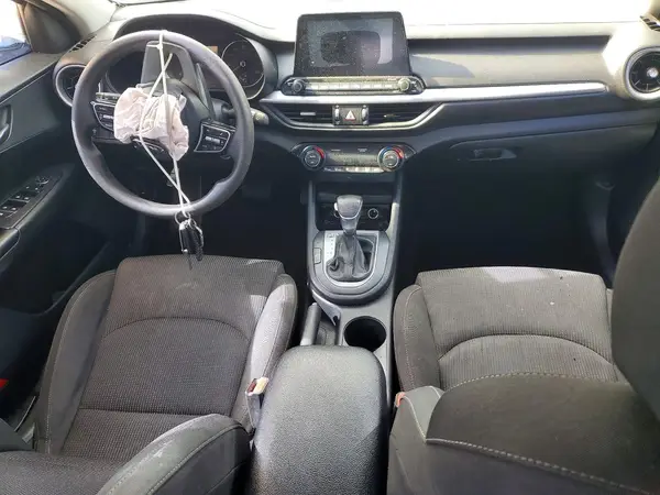 3KPF24AD0KE129525 2019 KIA FORTE - Image 8