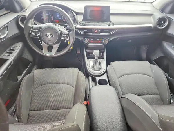 3KPF24AD0KE130528 2019 KIA FORTE - Image 8