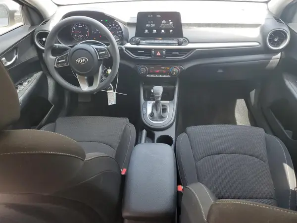 3KPF24AD0KE133252 2019 KIA FORTE - Image 8