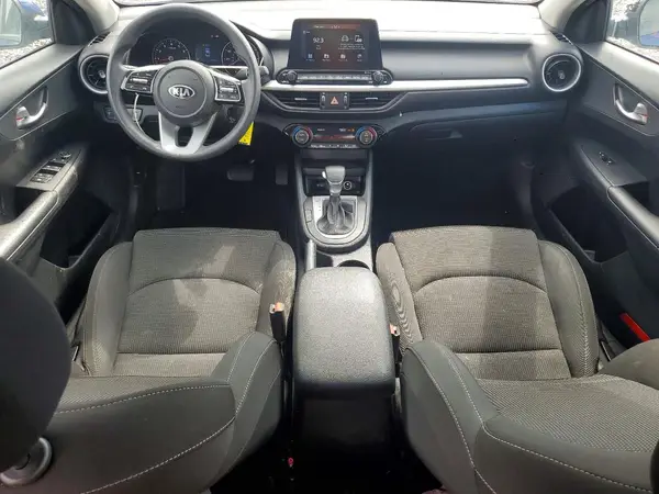 3KPF24AD0KE135499 2019 KIA FORTE - Image 8