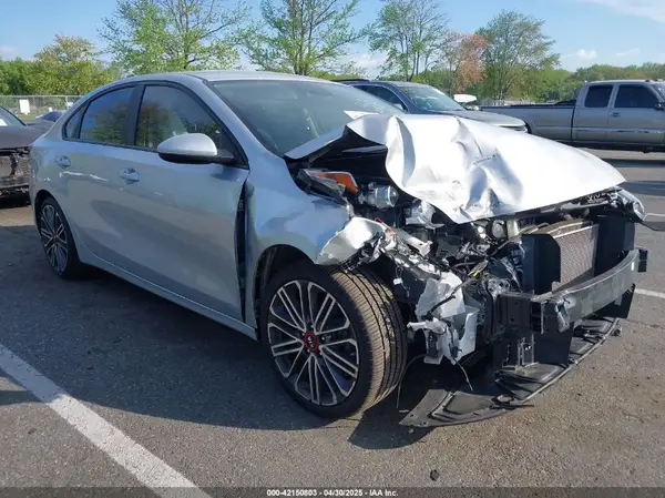 3KPF24AD0KE135728 2019 KIA FORTE - Image 1