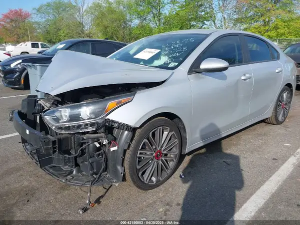3KPF24AD0KE135728 2019 KIA FORTE - Image 2