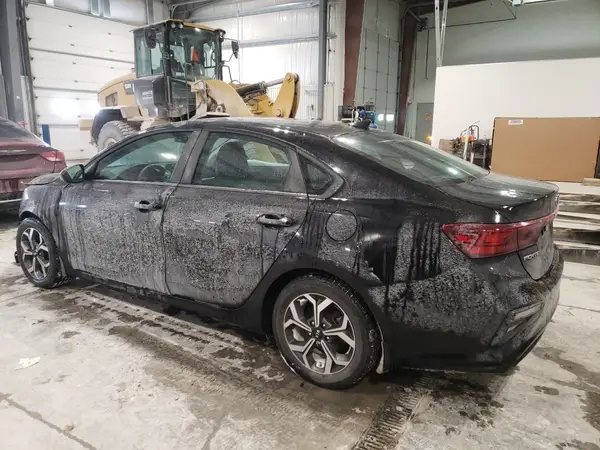 3KPF24AD0KE136314 2019 KIA FORTE - Image 2