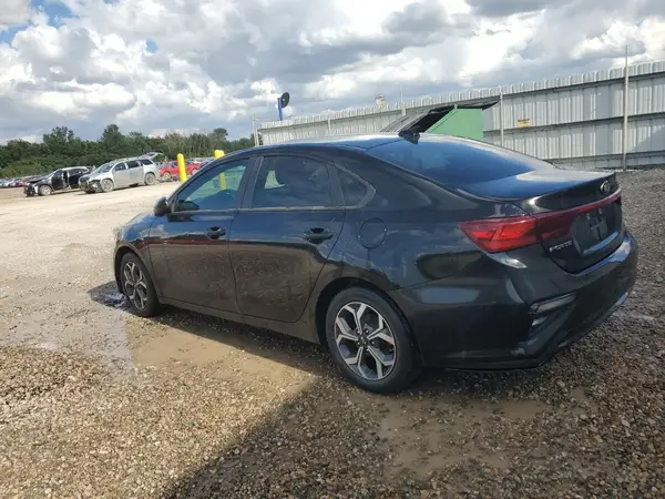 3KPF24AD0KE136460 2019 KIA FORTE - Image 2