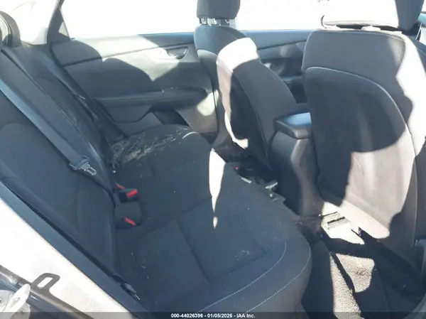 3KPF24AD0KE138984 2019 KIA FORTE - Image 8