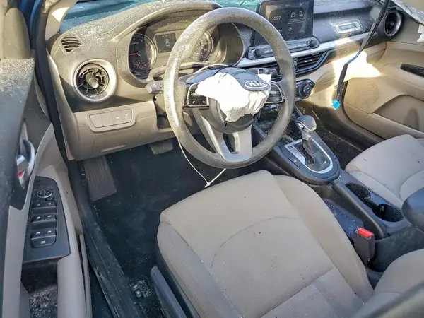 3KPF24AD0KE139682 2019 KIA FORTE - Image 8
