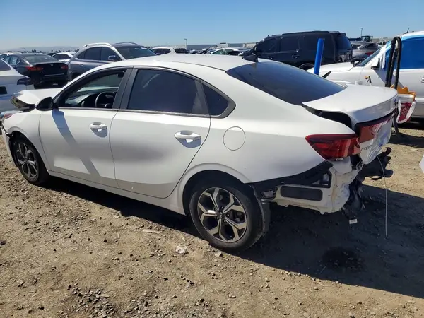 3KPF24AD0LE140638 2020 KIA FORTE - Image 2