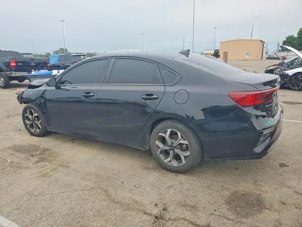 3KPF24AD0LE141353 2020 KIA FORTE - Image 2