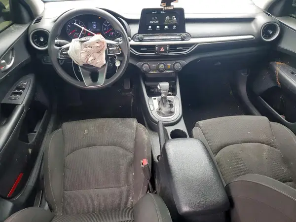 3KPF24AD0LE141353 2020 KIA FORTE - Image 8