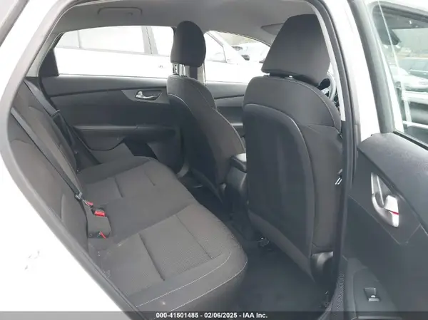 3KPF24AD0LE154572 2020 KIA FORTE - Image 8