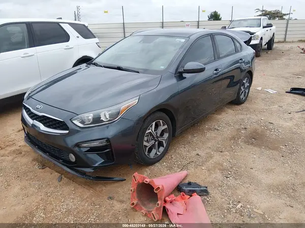 3KPF24AD0LE167760 2020 KIA FORTE - Image 2
