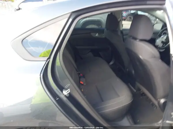 3KPF24AD0LE171341 2020 KIA FORTE - Image 8
