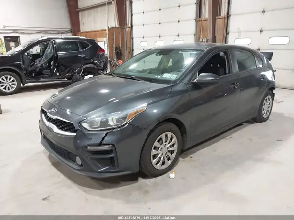 3KPF24AD0LE174501 2020 KIA FORTE - Image 2